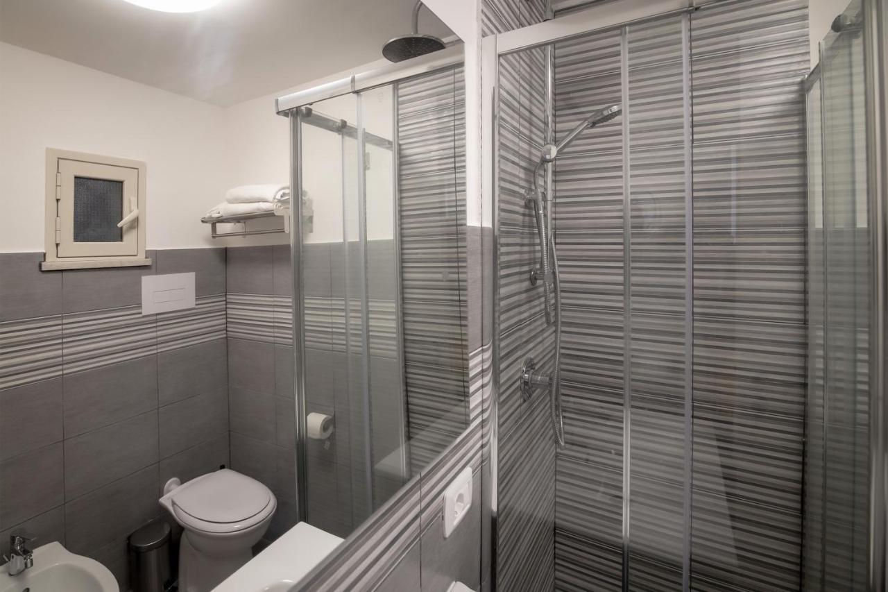Pindemonte Suites Palerme Extérieur photo