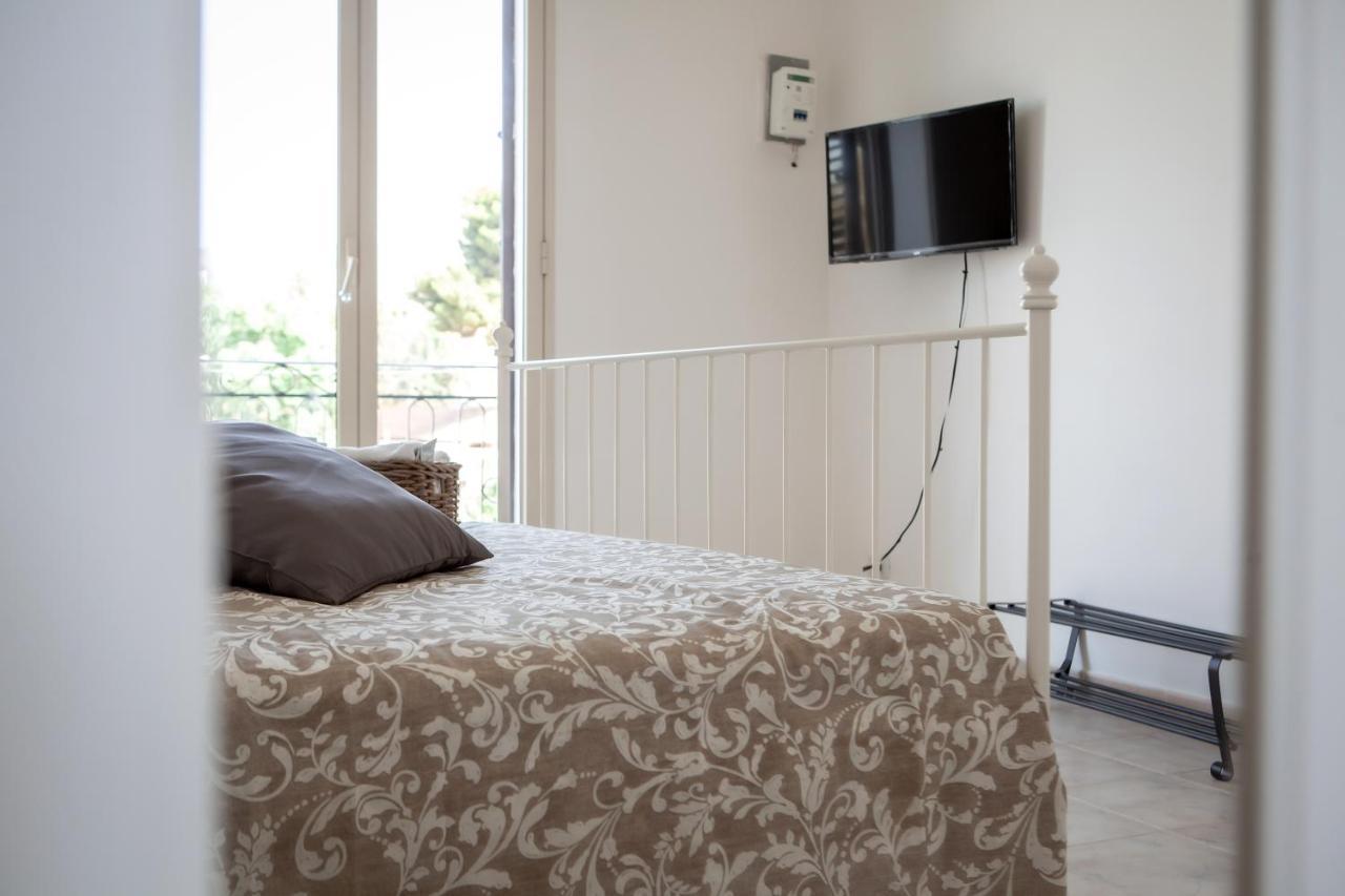 Pindemonte Suites Palerme Extérieur photo