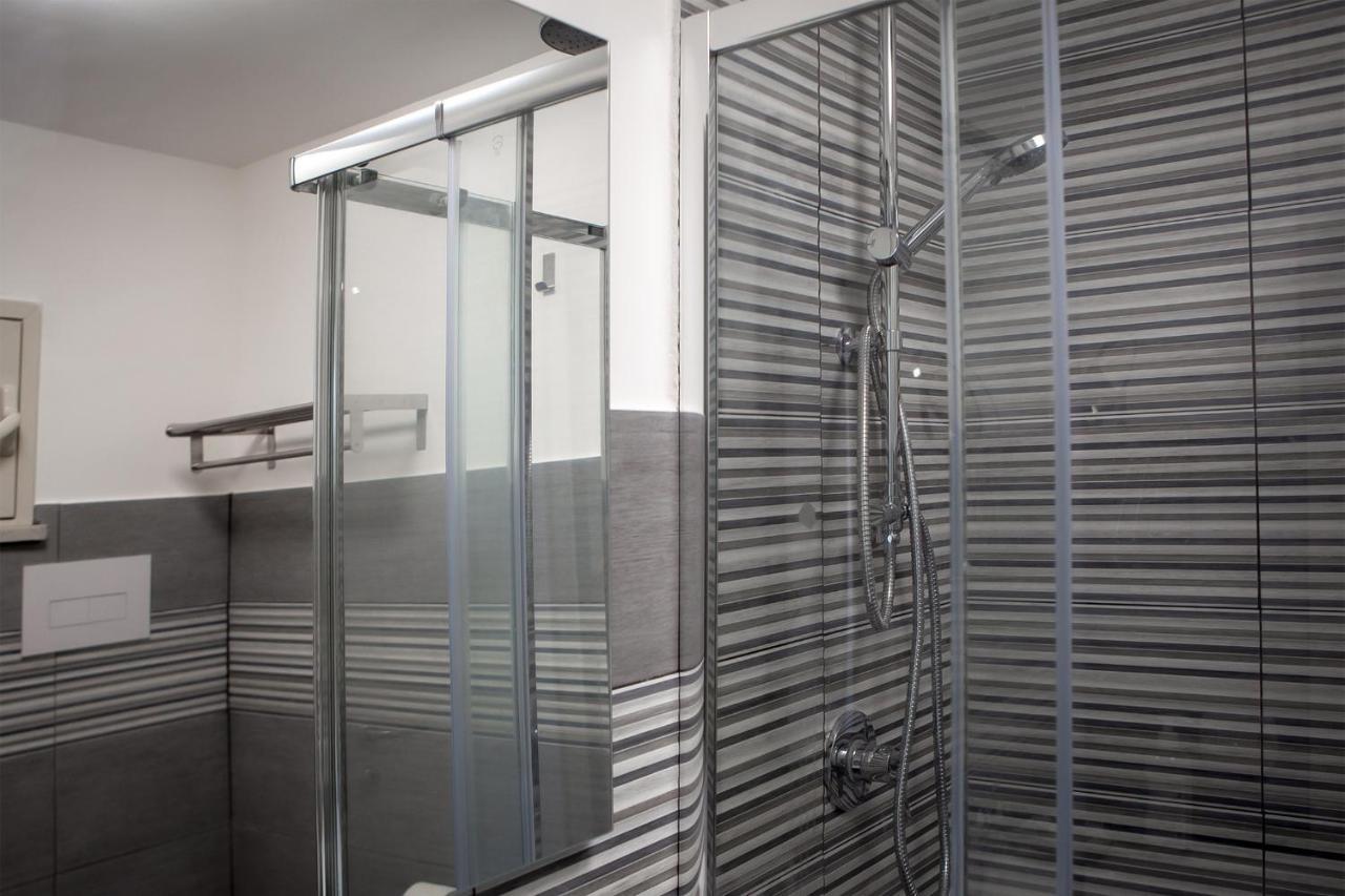 Pindemonte Suites Palerme Extérieur photo