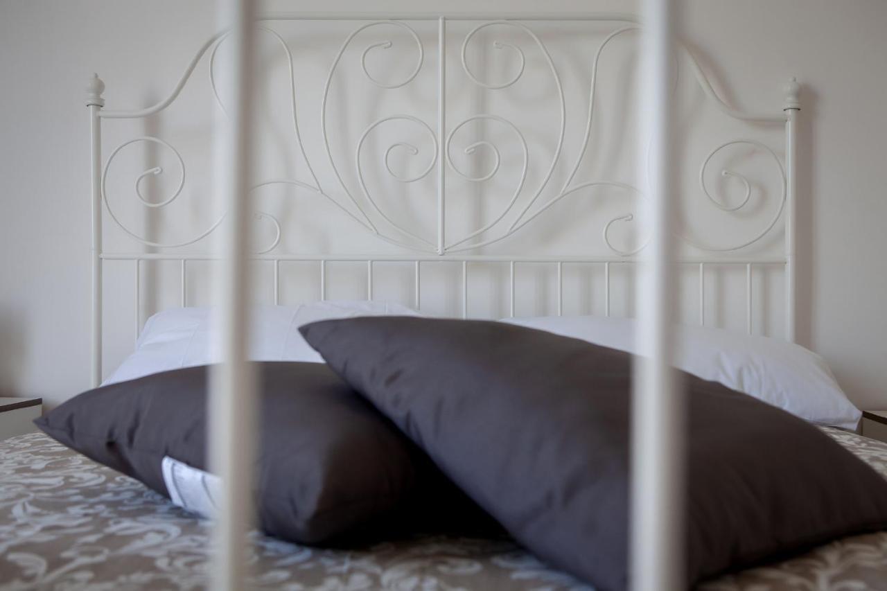 Pindemonte Suites Palerme Extérieur photo