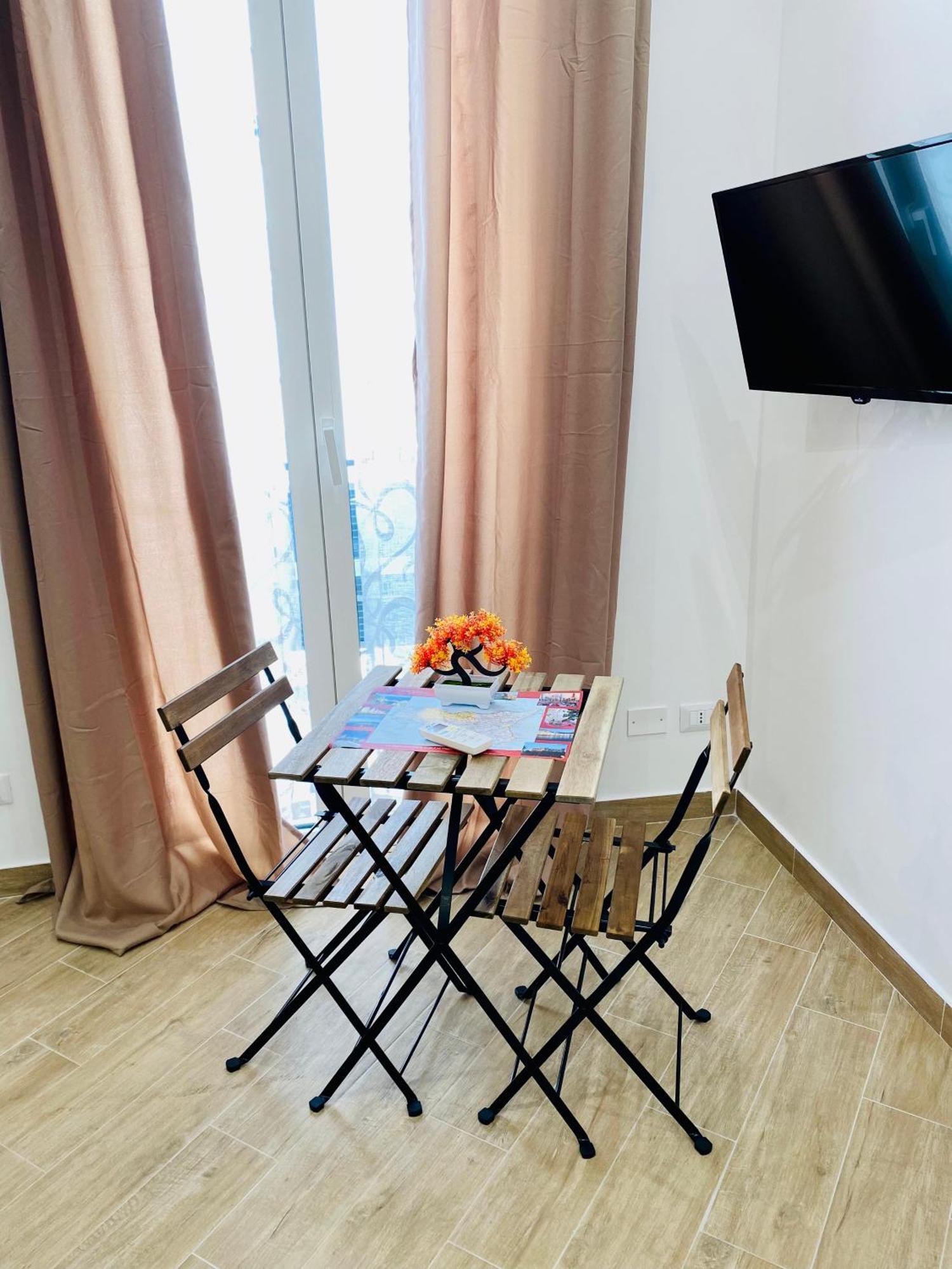 Pindemonte Suites Palerme Extérieur photo
